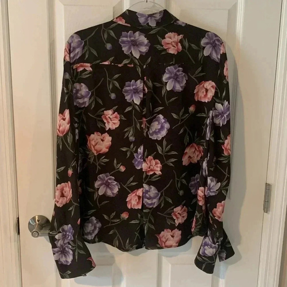 Jones, New York floral print silk blouse size extra large - Picture 6 of 8